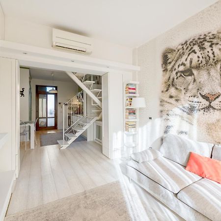 شقة Bright Loft - Free Private Parking ميلان المظهر الخارجي الصورة