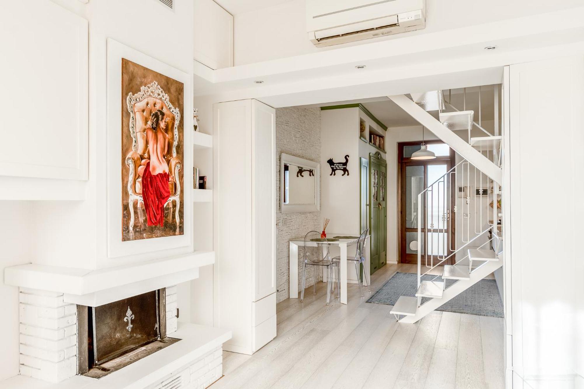 شقة Bright Loft - Free Private Parking ميلان المظهر الخارجي الصورة